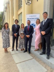 EDUCAR PARA CUIDAR - Psiquiatra infantil y adolescente