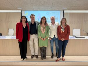 Representantes de Sociedades Cientificas tras su comparecencia en el Desayuno Informativo de la PLataforma Control Z